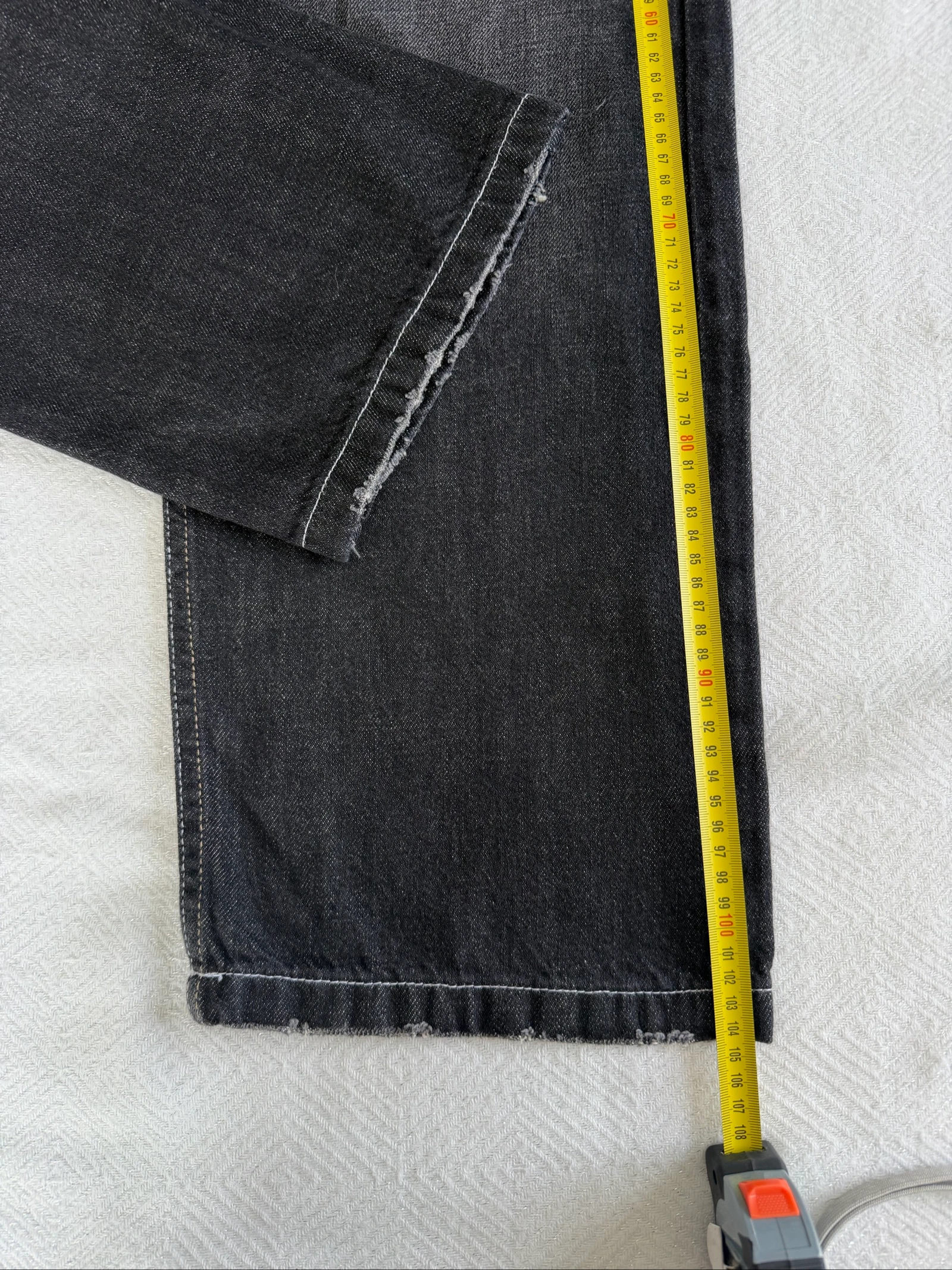 Jeans evasé cinza escuro - preto bordado nos bolsos - Bershka tamanho 38 – photo 9